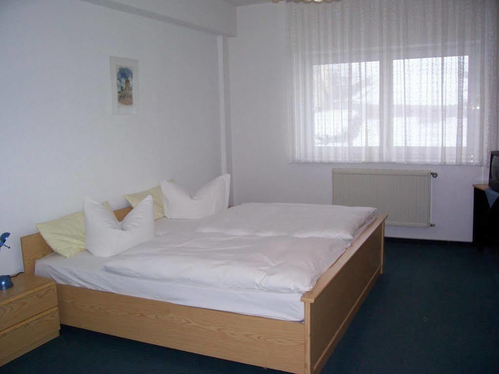 Hotel Reuterhof Reuterstadt Stavenhagen Zewnętrze zdjęcie
