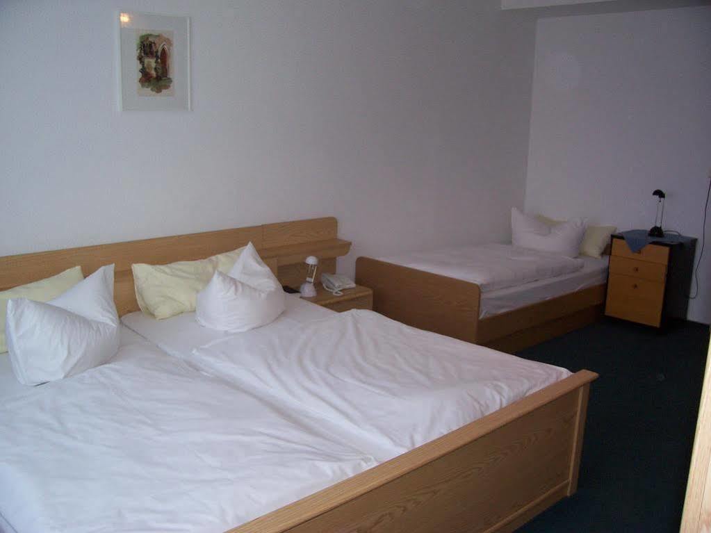 Hotel Reuterhof Reuterstadt Stavenhagen Zewnętrze zdjęcie